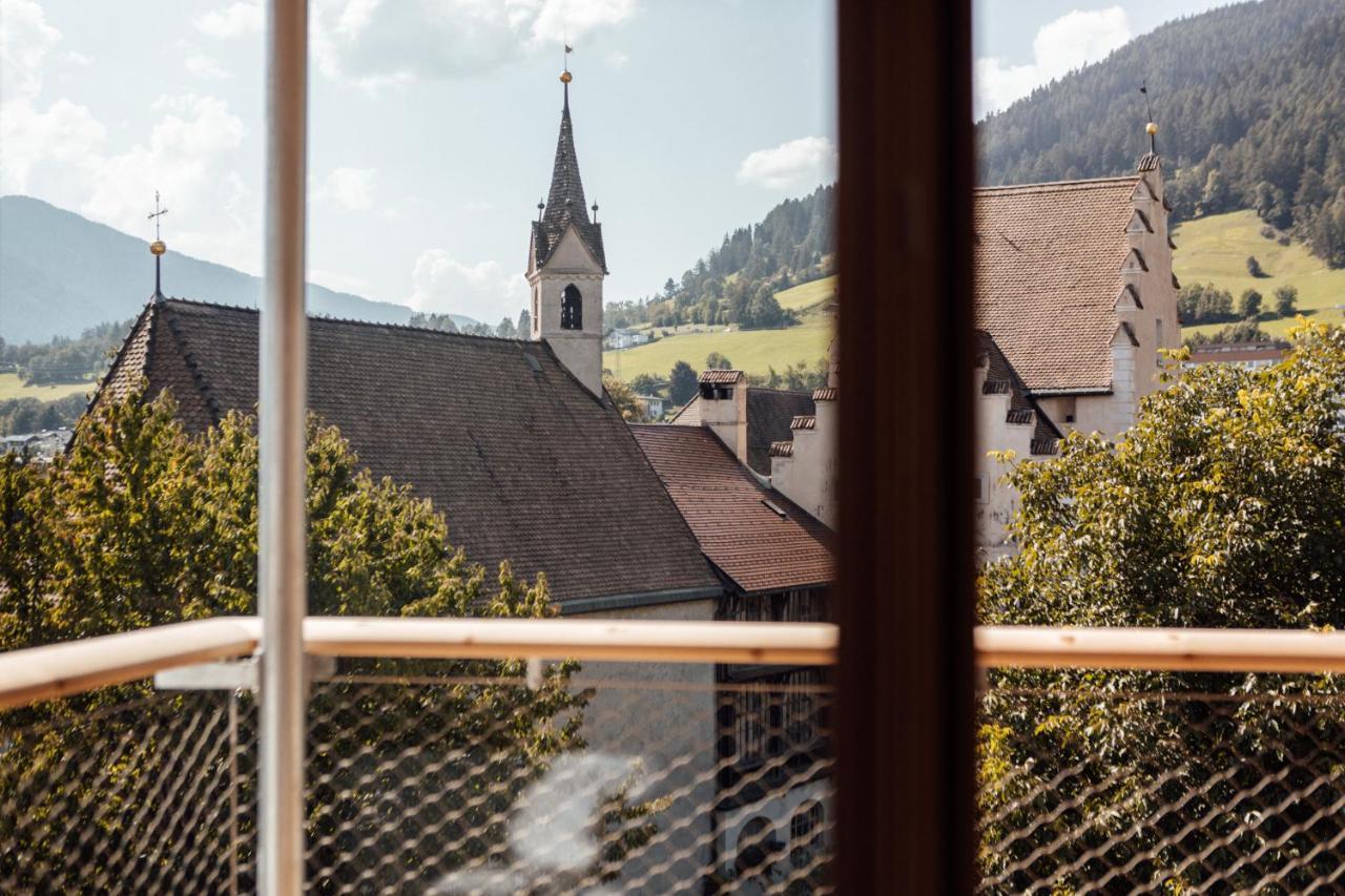 Hotel Haus Am Turm Vipiteno Esterno foto